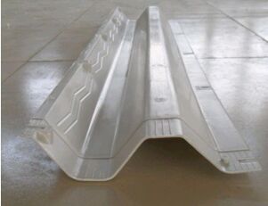 ��������F��